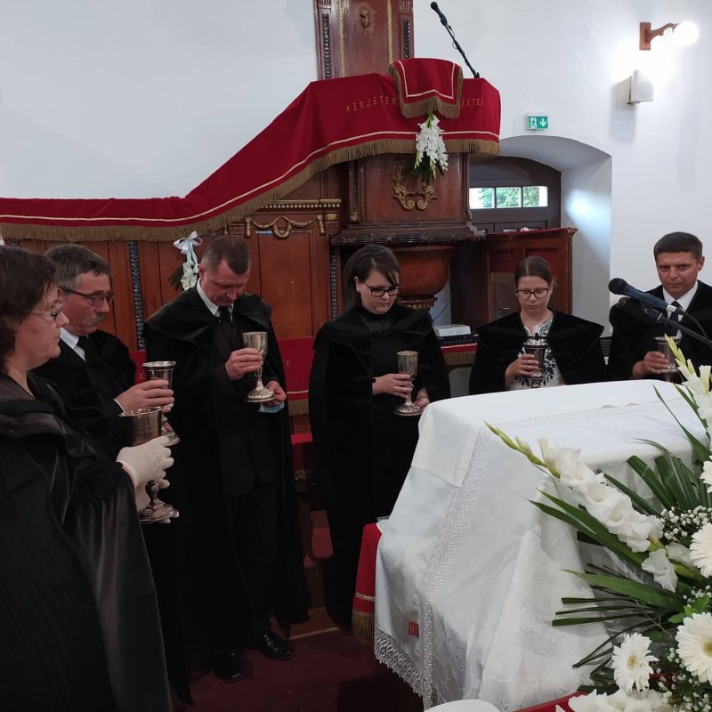 Konfirmációi Istentisztelet 15